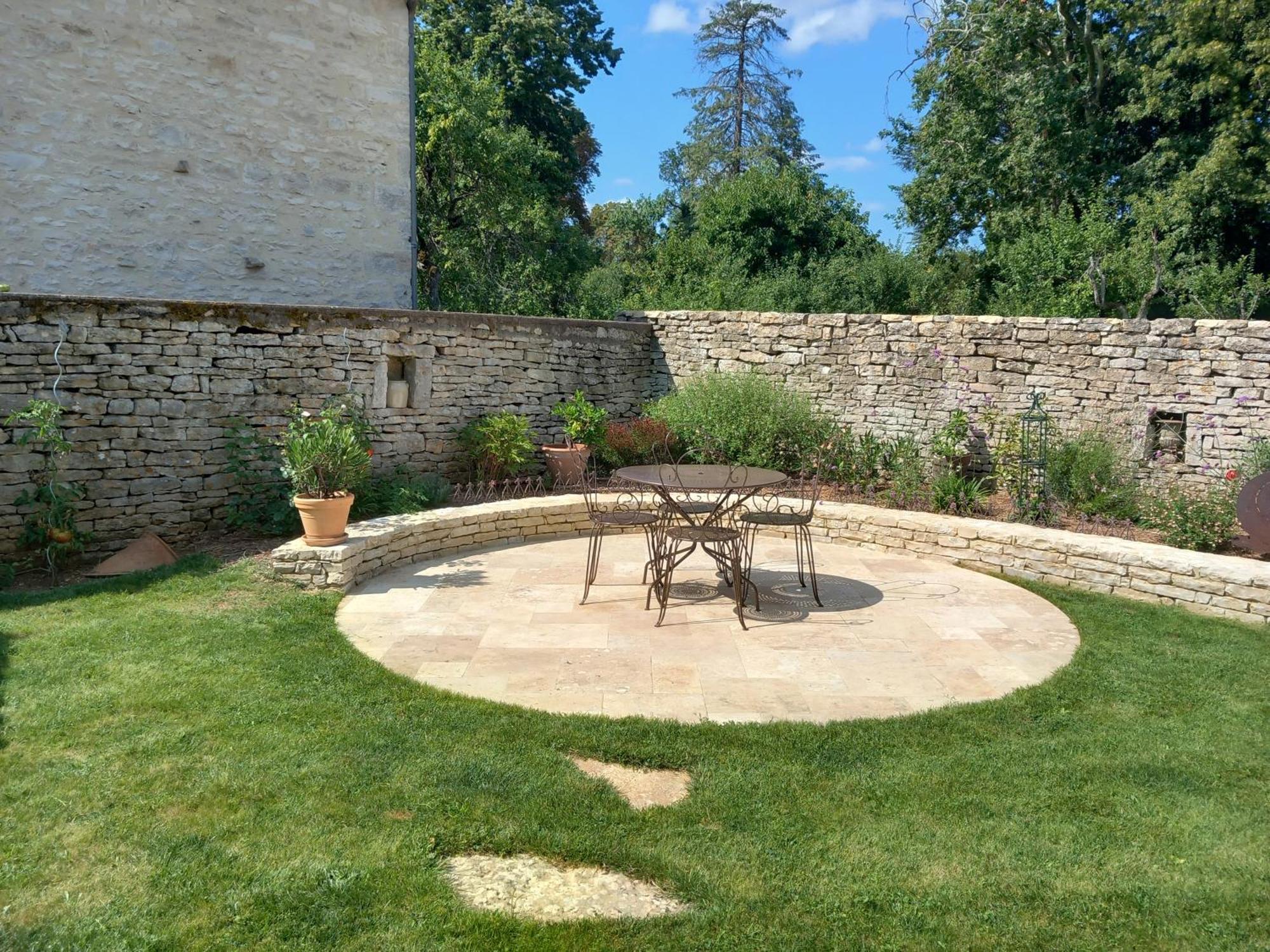 Chambre D Hotes Au Coeur De Meursault Eksteriør bilde